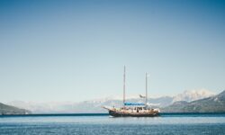 Navigate Playa Del Carmen Yacht Rental: Essential Guide