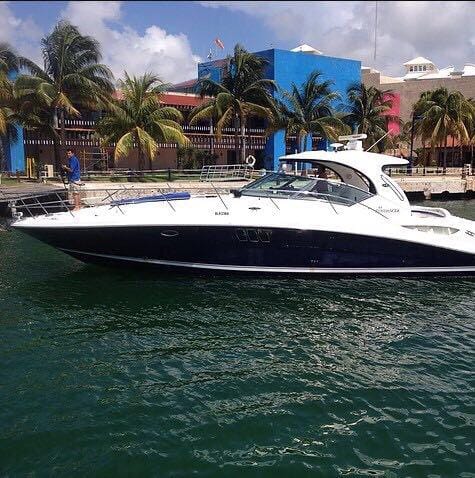 Boat rentals in Cancun