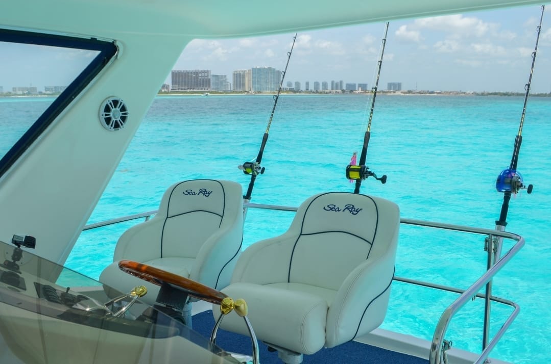 Private boat rental group USA