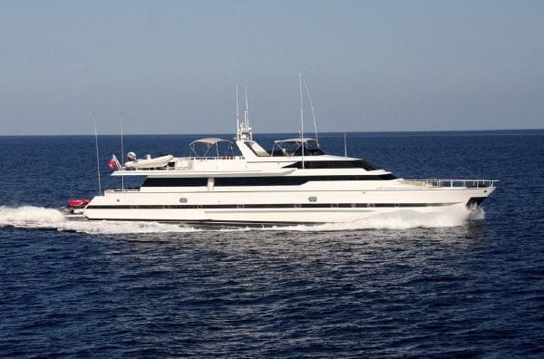 Yacht charters in USA travelers Cancun