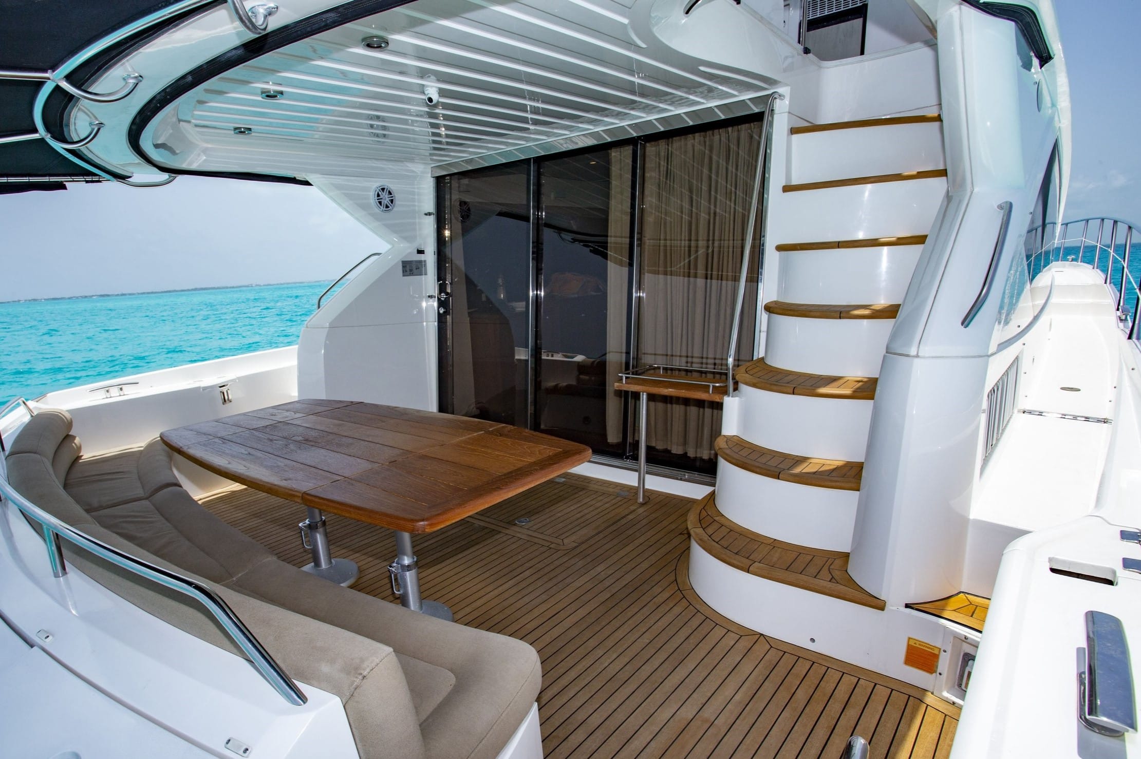 Cancun yacht rental on the water