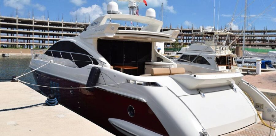 How to Choose Right Yacht Size for Cancun Yacht Charter Vacation