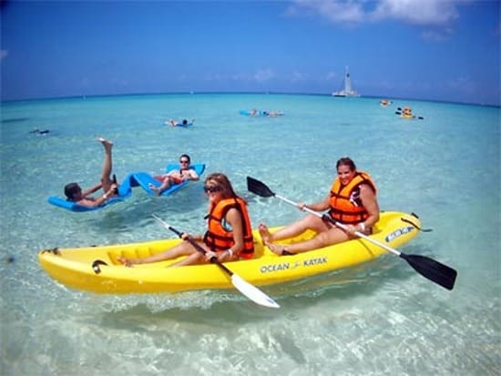 Customized Cancun yacht charter